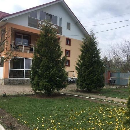 Cazare Ieftina Piatra Neamţ Exteriör bild